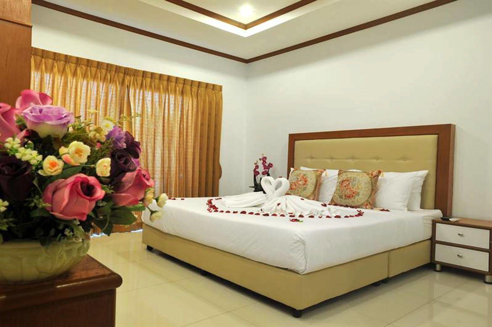 Mammoth Resort Khon Kaen Buitenkant foto