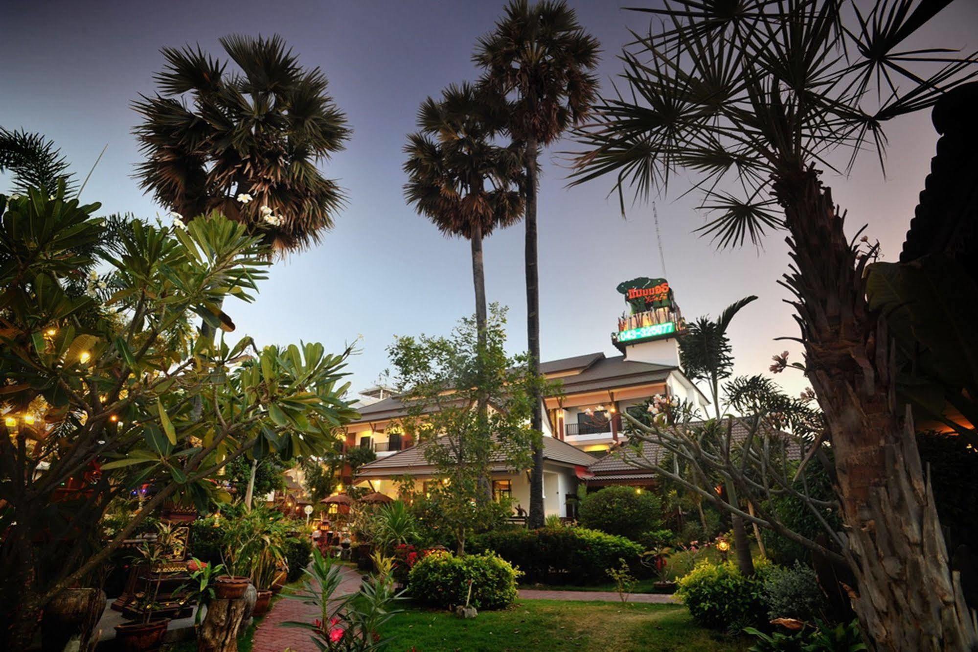 Mammoth Resort Khon Kaen Buitenkant foto
